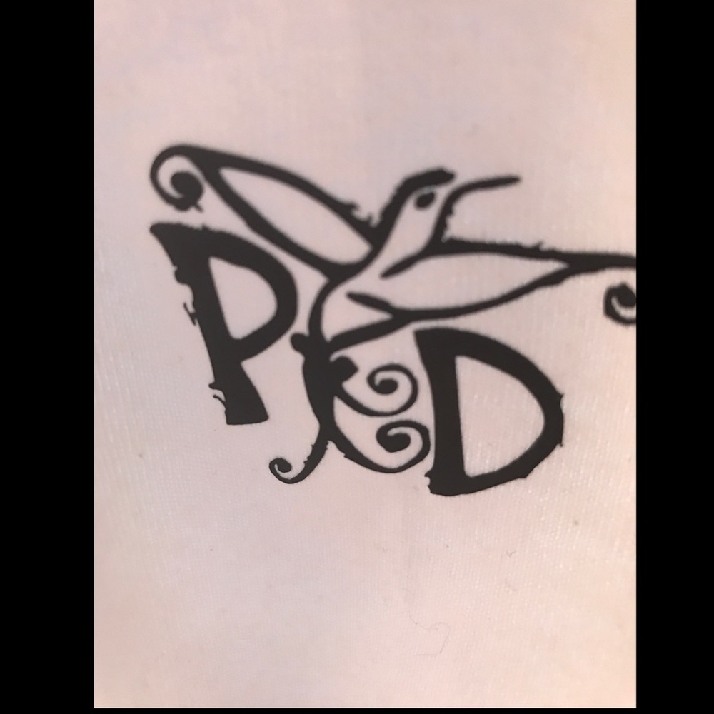 Stevie Nicks Short Sleeve White Tee - Picture 3 of 4